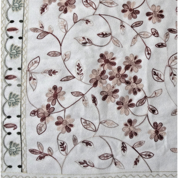 La Seine White Pashmina Shawl Wrap Gold Green Embroidery Fringe 78"x28" Holiday - Picture 9 of 14